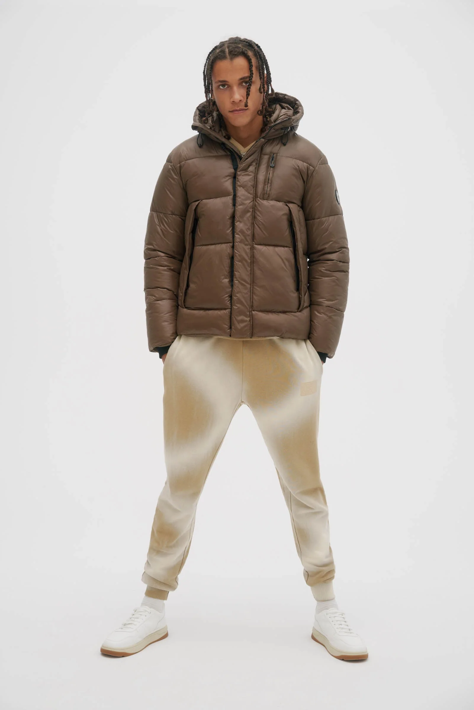 Hank - Image 7