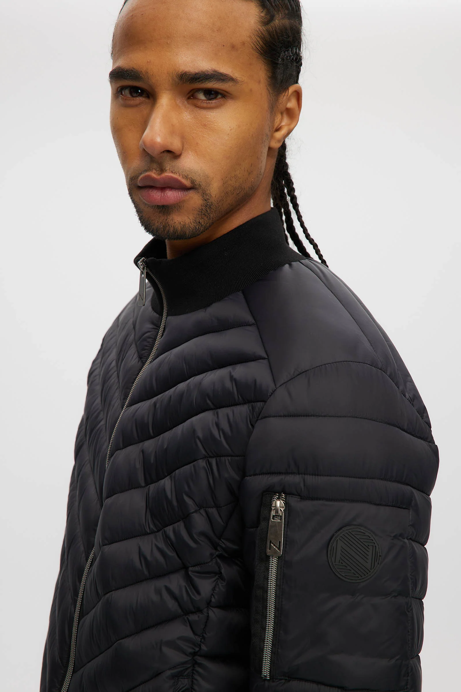 Alec - Image 8