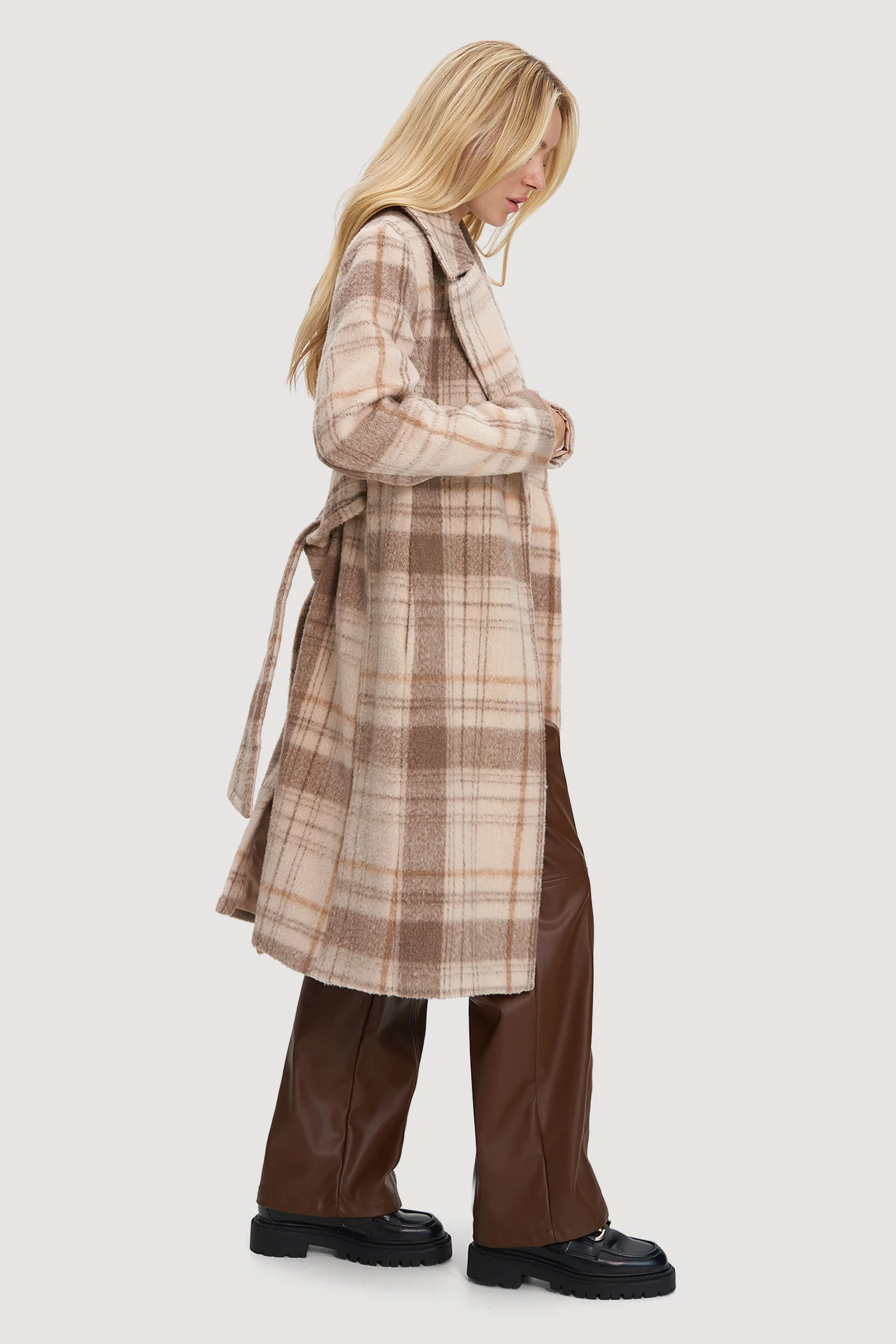 Katja - Image 20
